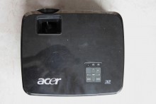   Acer x1230 QNX0813
